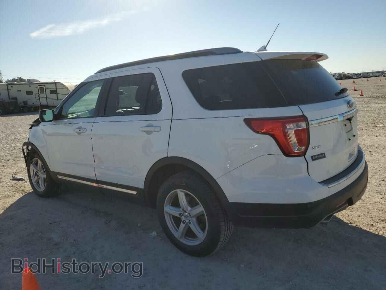 2018 FORD EXPLORER - VIN: 1FM5K7DH3JGB64131 - Фото 2