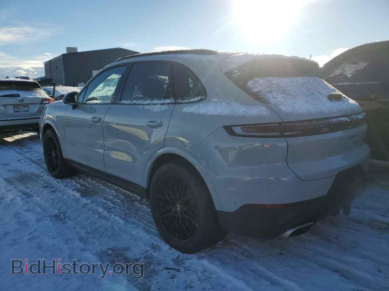 2024 PORSCHE CAYENNE - VIN: WP1AA2AY3RDA00905 - Photo 2