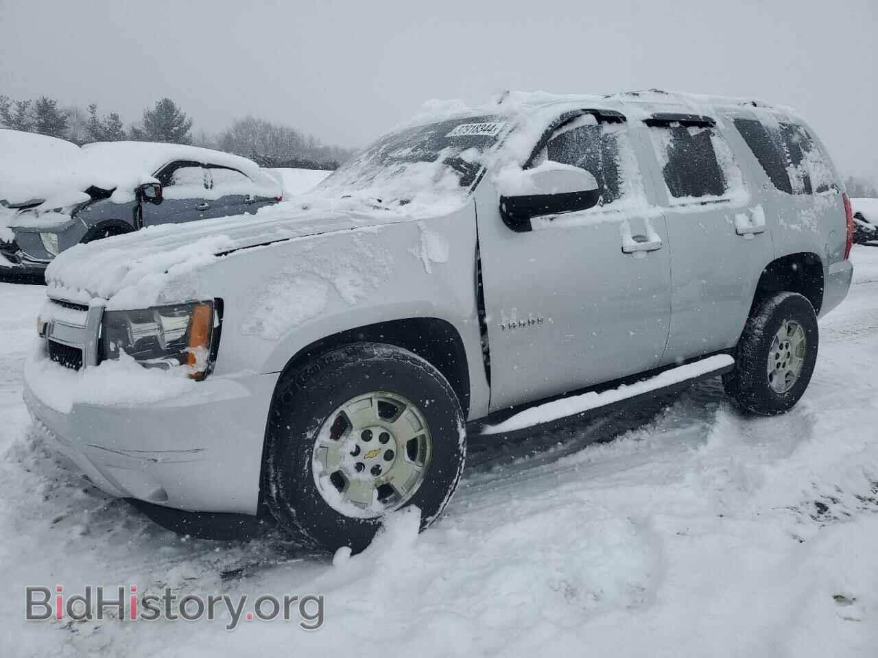 Photo 1GNSKBE09CR254210 - CHEVROLET TAHOE 2012