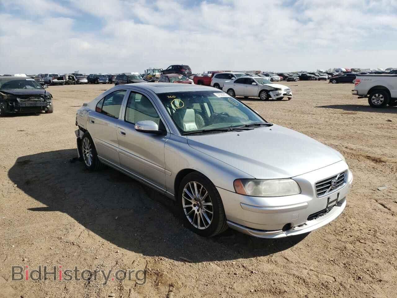 Фотография YV1RS592172636342 - VOLVO S60 2007