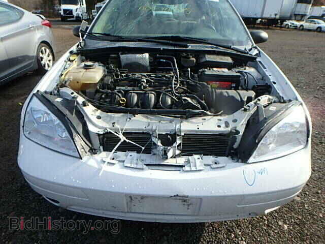 2005 FORD FOCUS - VIN: 1FAFP36N05W292012 - Фото 9