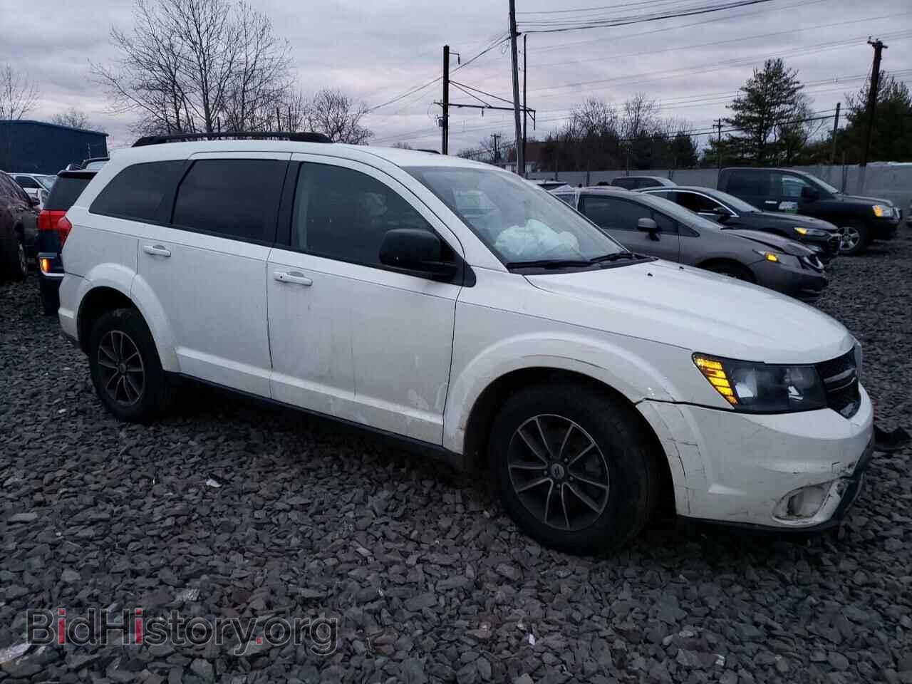 2019 DODGE JOURNEY - VIN: 3C4PDCBBXKT719751 - Фото 4