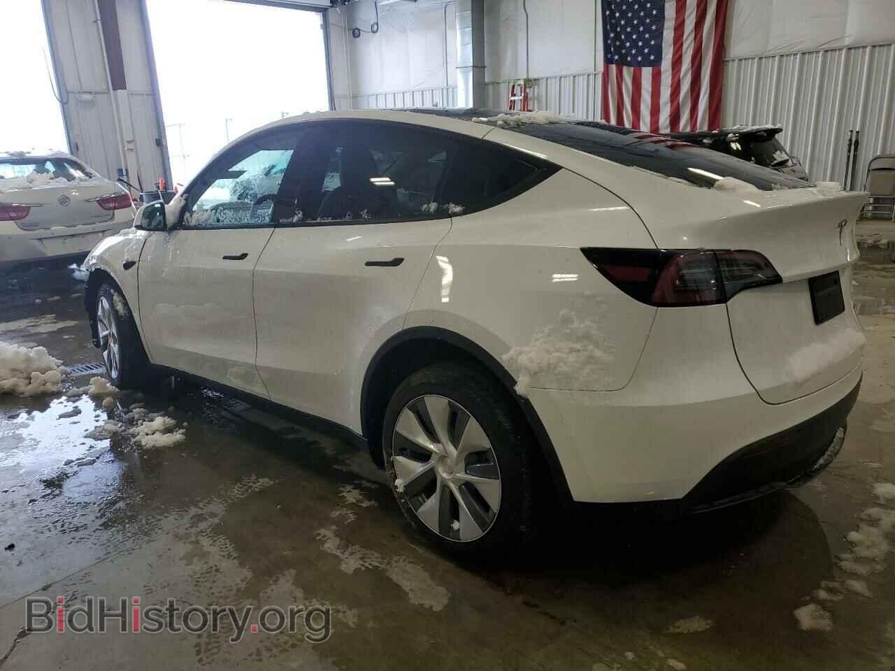 2023 TESLA MODEL Y - VIN: 7SAYGDEE6PF873695 - Фото 2