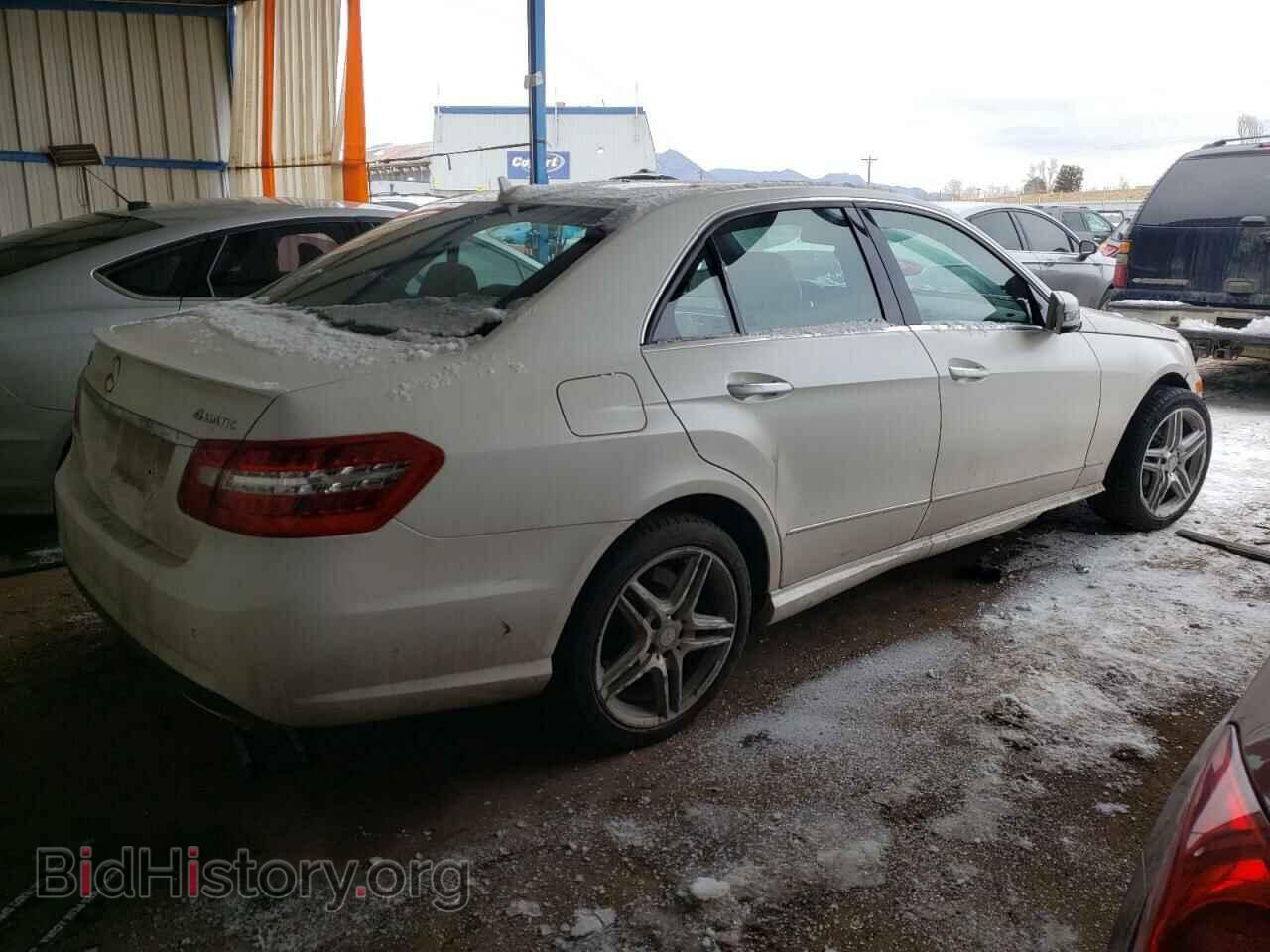 2011 MERCEDES-BENZ E-CLASS - VIN: WDDHF9AB0BA388422 - Фото 3