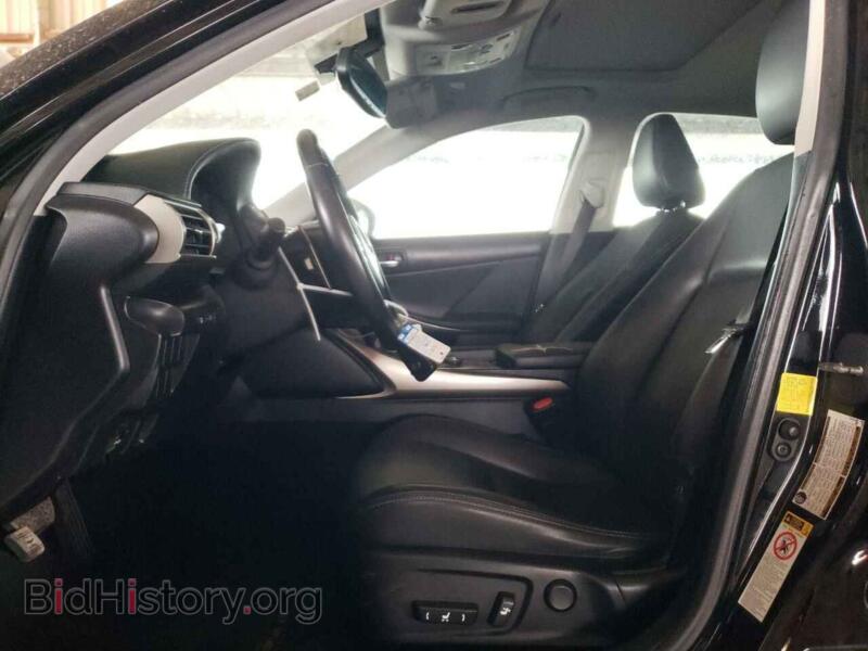 2014 Lexus IS (VIN JTHBF1D27E5040514) — photo 7 of 13