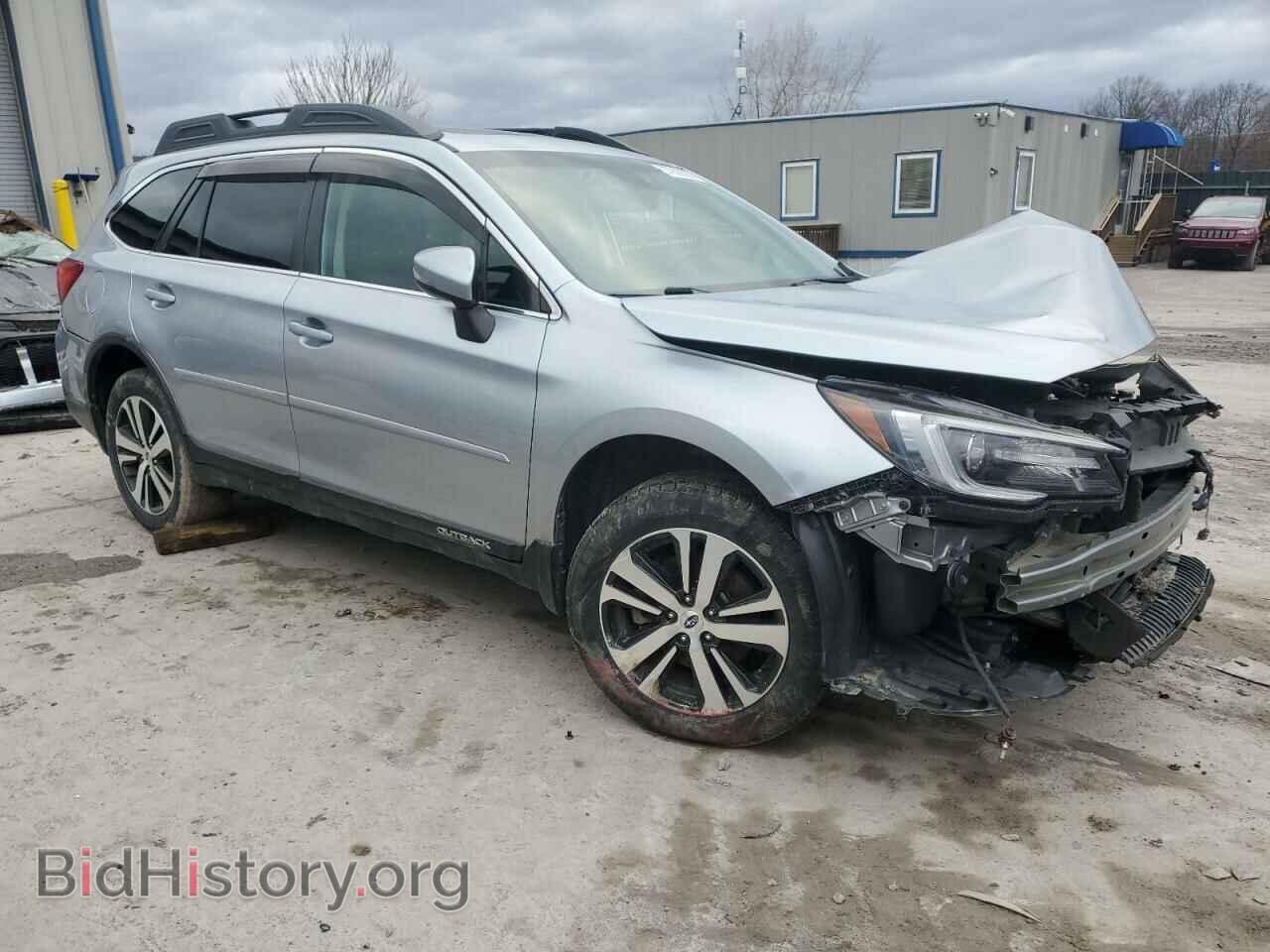 2018 SUBARU OUTBACK - VIN: 4S4BSANC3J3210566 - Фото 4