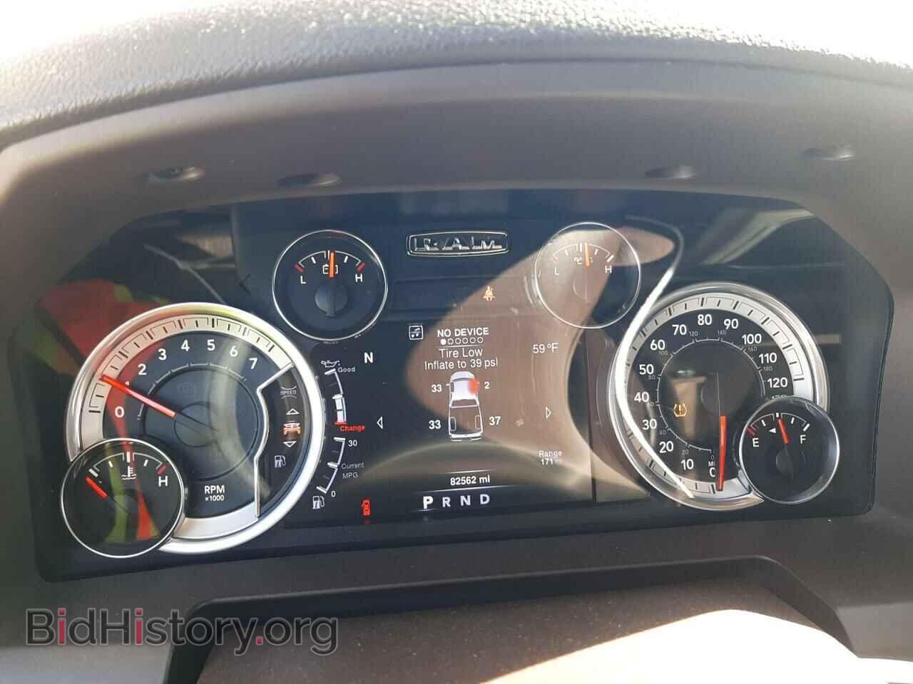 2016 RAM 1500 - VIN: 3C6RR6LT3GG382172 - Фото 9