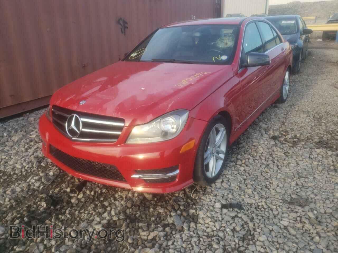 2013 MERCEDES-BENZ C-CLASS - VIN: WDDGF4HB1DA792210 - Фото 2