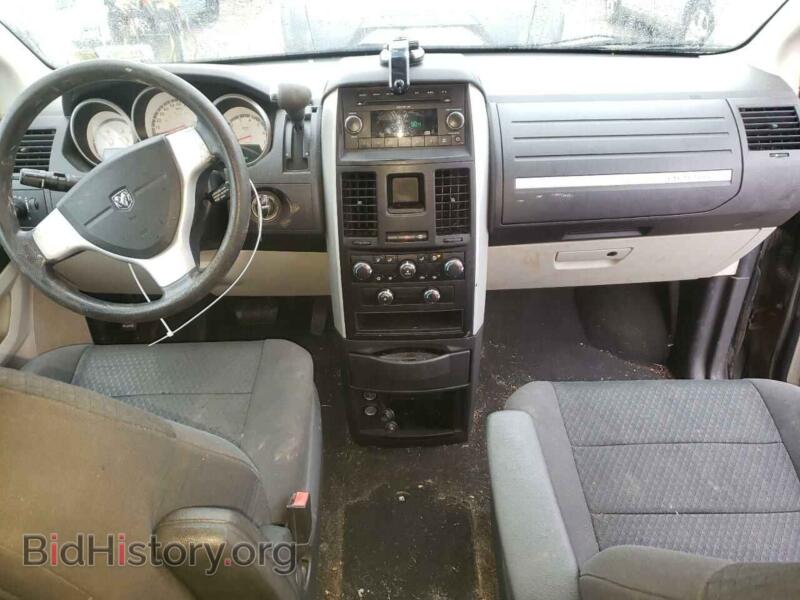 2010 Dodge CARAVAN (VIN 2D4RN4DE6AR160450) — фото 8 из 13
