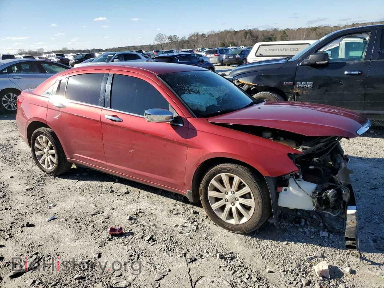 2013 CHRYSLER 200 - VIN: 1C3CCBCG1DN628011 - Фото 4