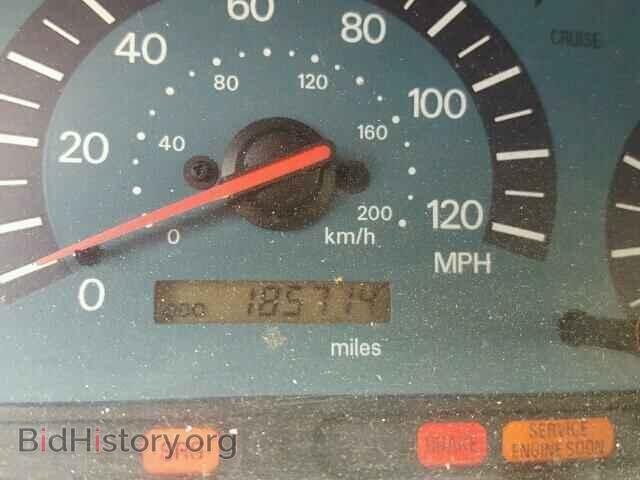 2002 MITSUBISHI GALANT - VIN: 4A3AA36G32E037201 - Фото 8