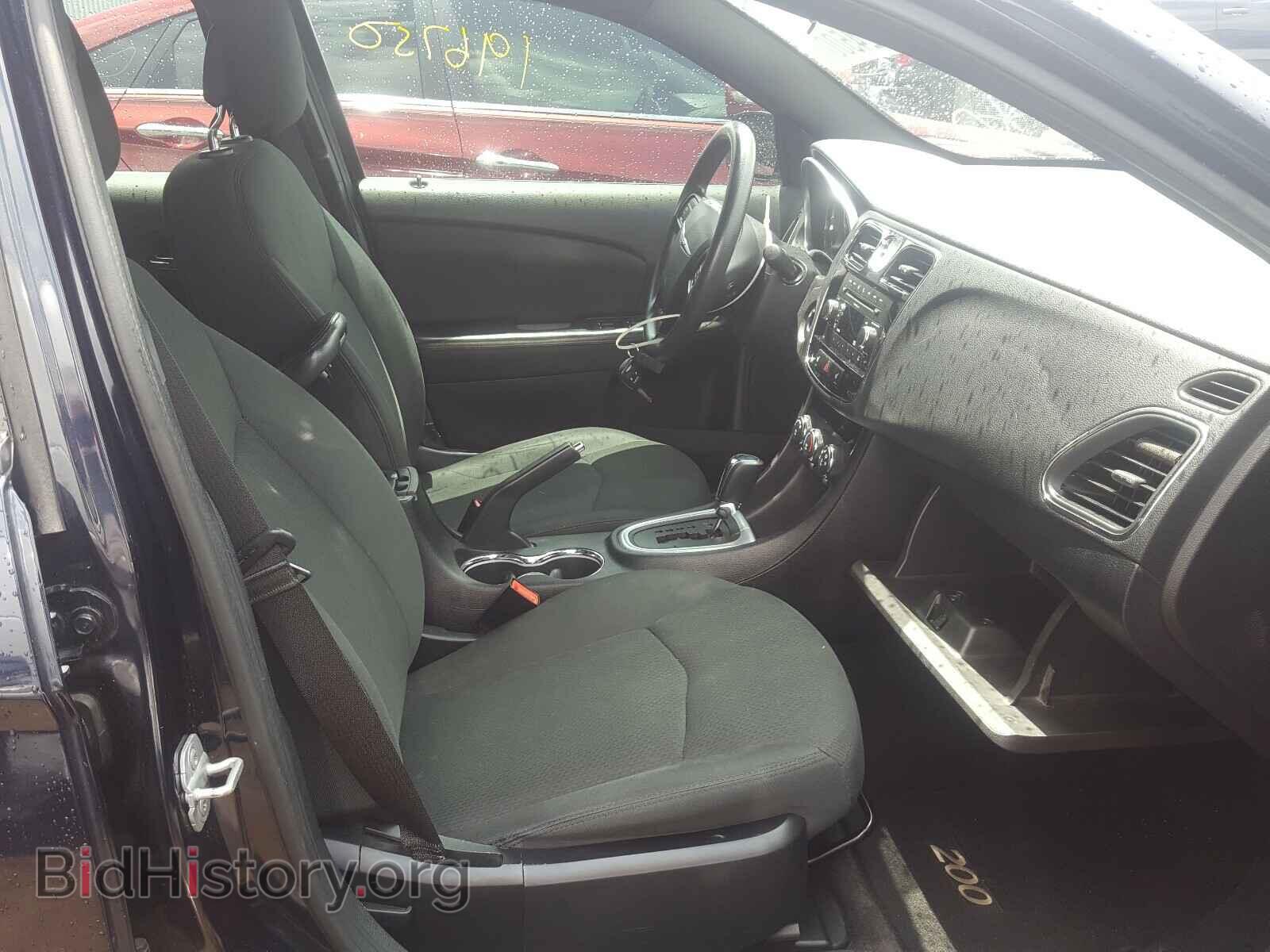 2011 CHRYSLER 200 - VIN: 1C3BC4FB8BN545552 - Фото 5