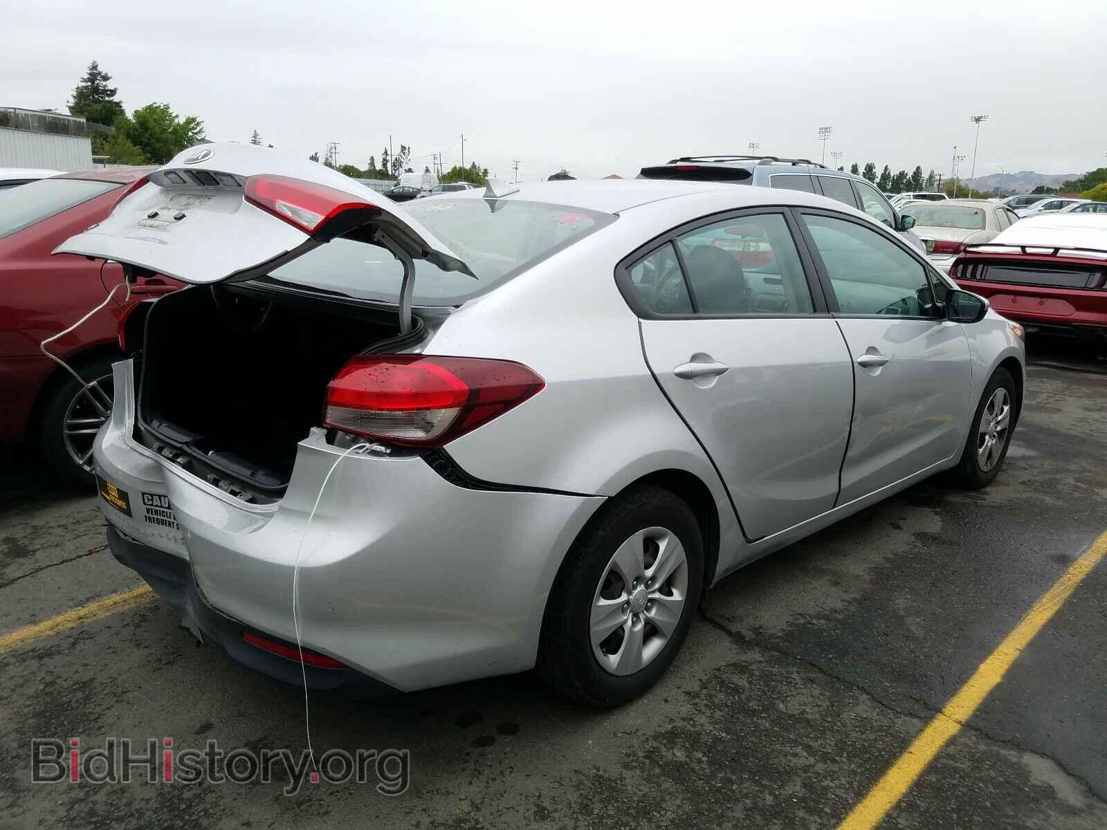 2017 KIA FORTE - VIN: 3KPFK4A75HE033019 - Фото 4