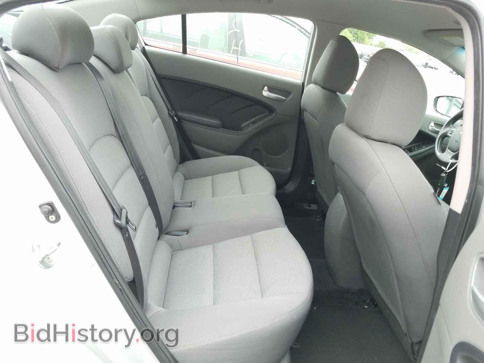 2017 KIA FORTE - VIN: 3KPFK4A75HE033019 - Фото 6