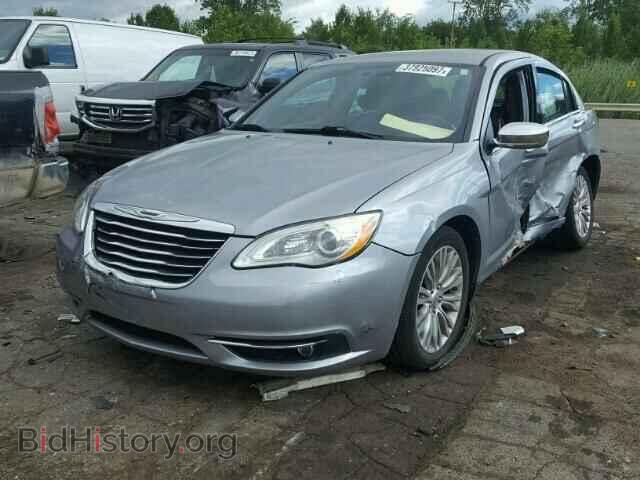 2013 CHRYSLER 200 - VIN: 1C3CCBCG7DN596049 - Фото 2