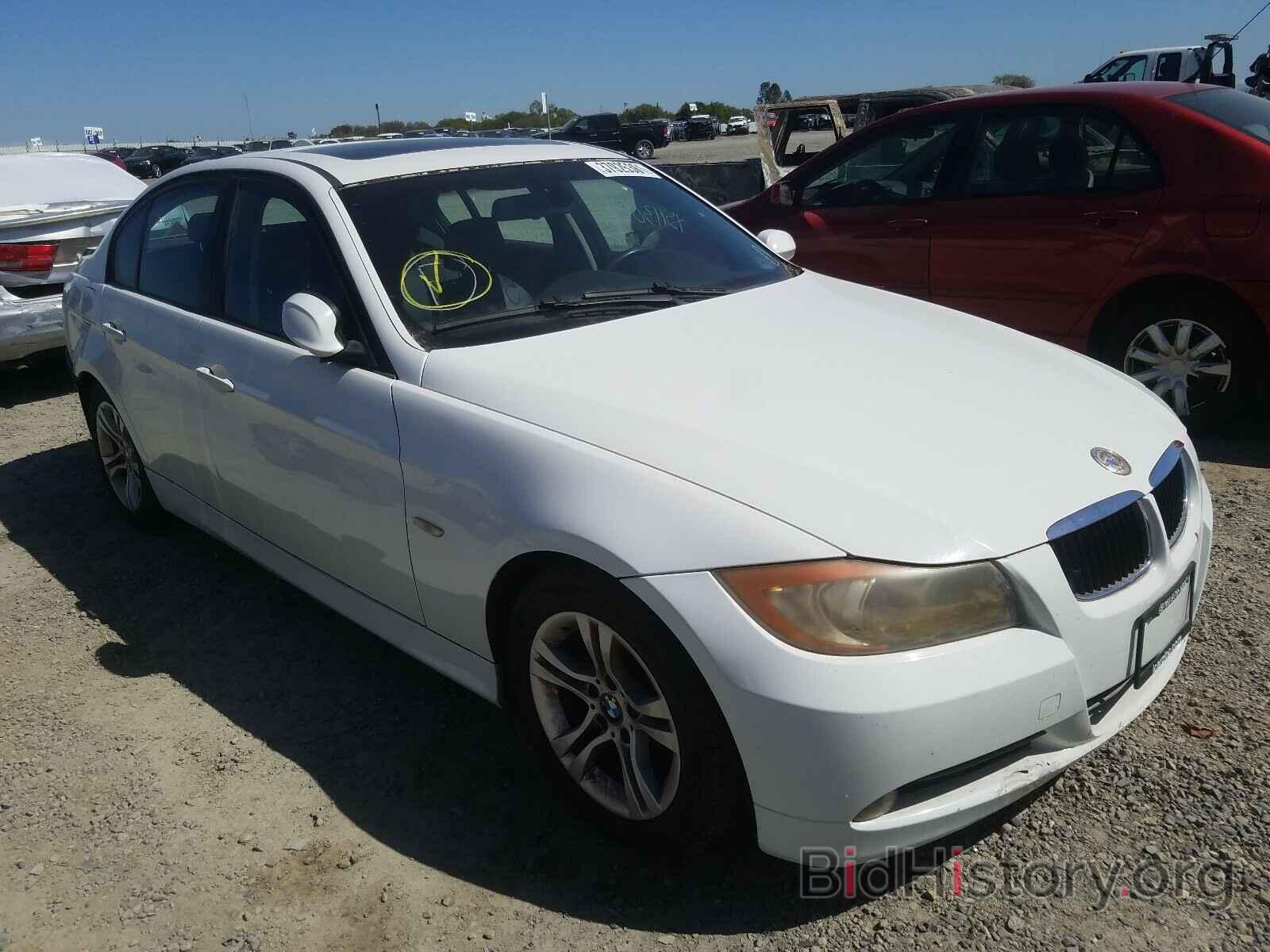 Photo WBAVA37528NL45211 - BMW 3 SERIES 2008