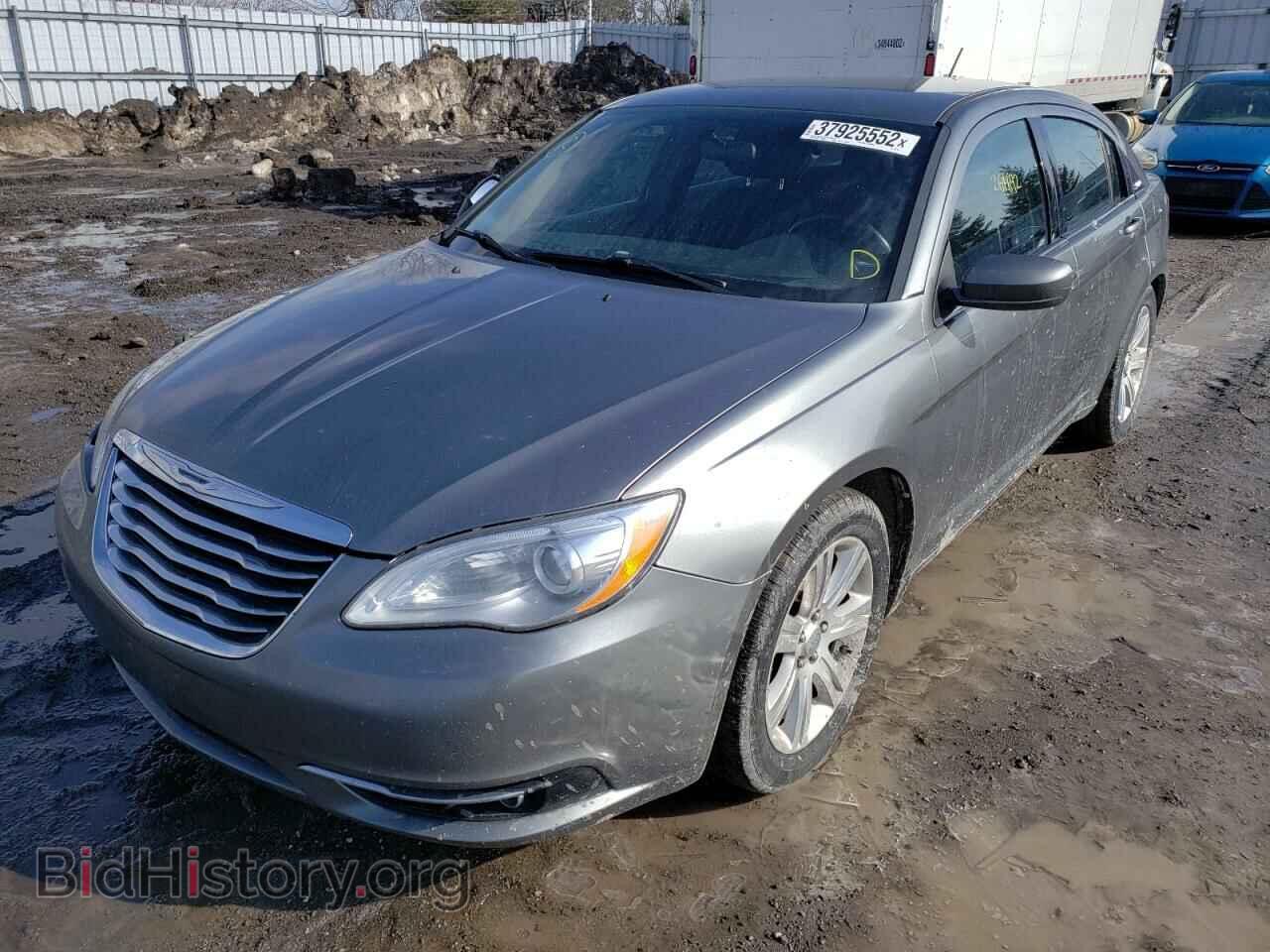 2013 CHRYSLER 200 - VIN: 1C3CCBBB6DN692101 - Фото 2