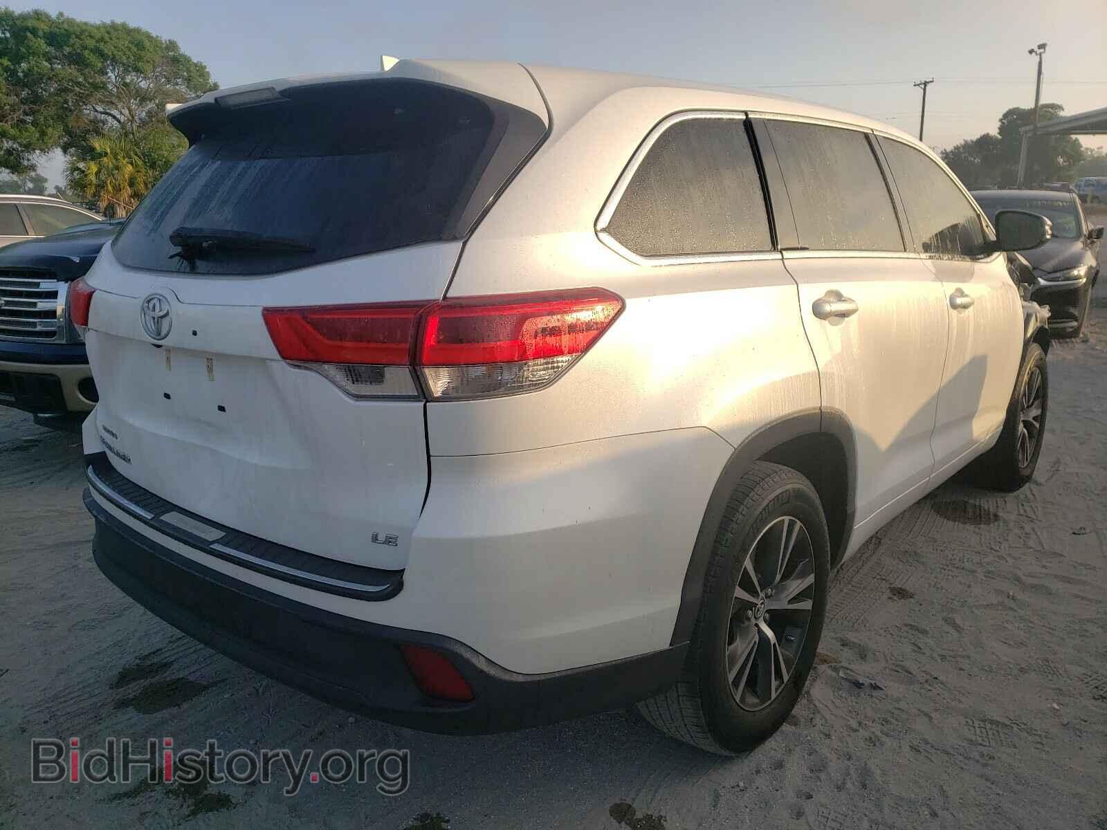 2017 TOYOTA HIGHLANDER - VIN: 5TDZZRFH4HS190019 - Фото 4