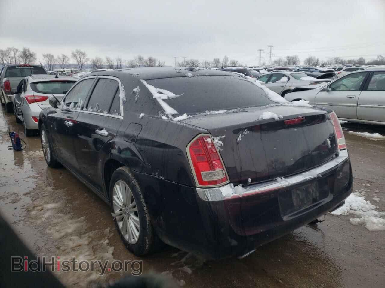 2012 CHRYSLER 300 - VIN: 2C3CCAHG2CH224550 - Фото 2