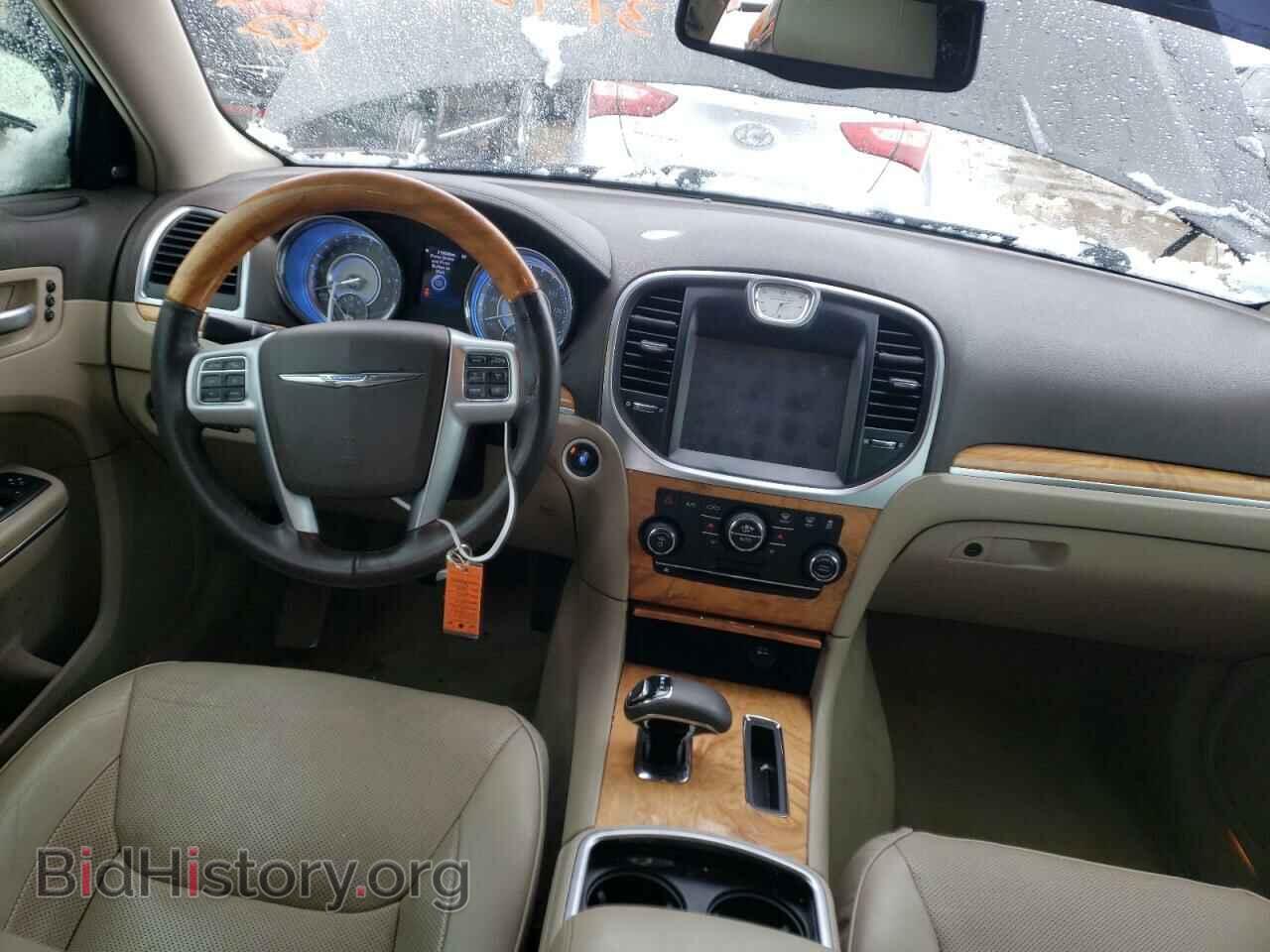 2012 CHRYSLER 300 - VIN: 2C3CCAHG2CH224550 - Фото 8