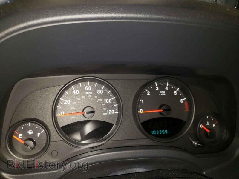 2012 Jeep COMPASS (VIN 1C4NJDBB3CD608861) — photo 9 of 12