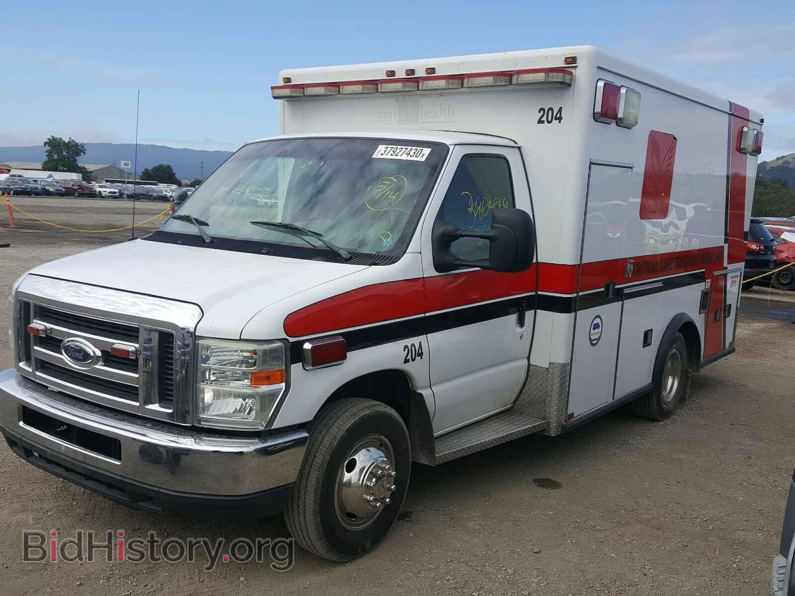 2008 FORD ECONOLINE - VIN: 1FDWE35P58DA84867 - Фото 2