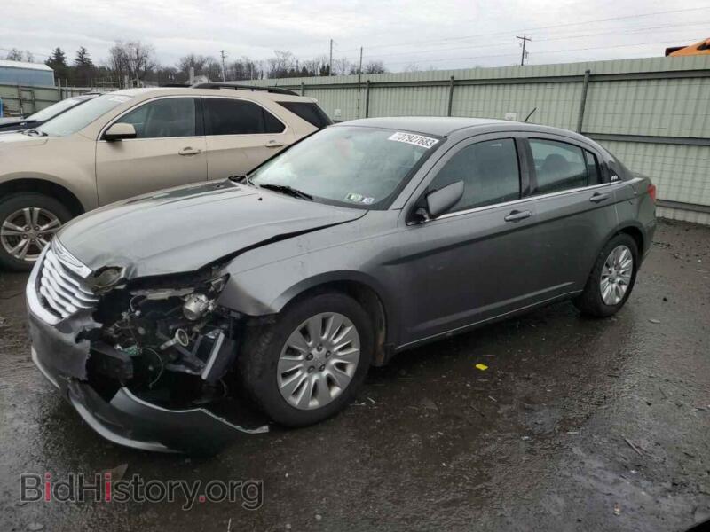 2013 Chrysler 200 200 LX (VIN 1C3CCBAB2DN559448) — фото 1 из 12, Copart, повреждение: передняя часть