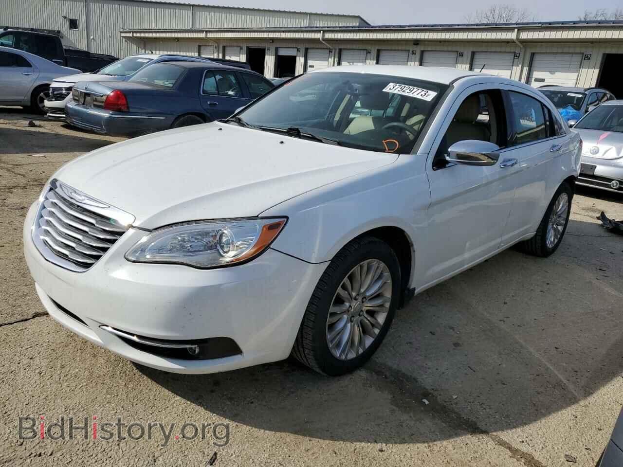 Photo 1C3BC2FB7BN548169 - CHRYSLER 200 2011