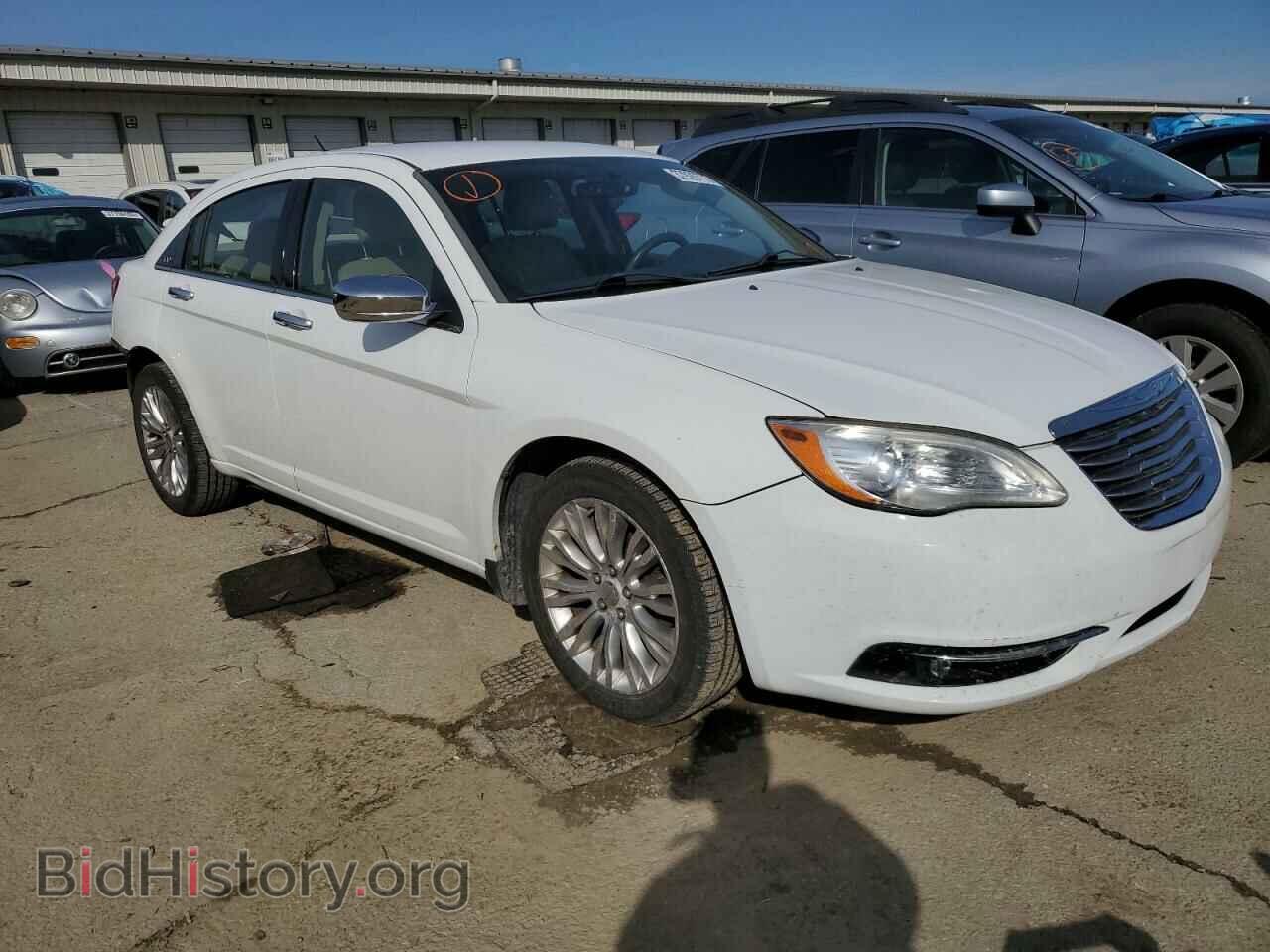 2011 CHRYSLER 200 - VIN: 1C3BC2FB7BN548169 - Фото 4