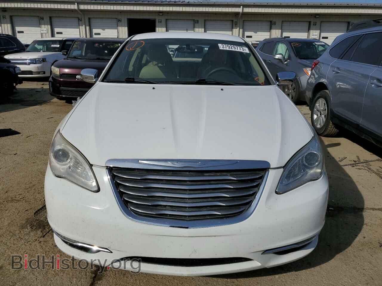2011 CHRYSLER 200 - VIN: 1C3BC2FB7BN548169 - Фото 5