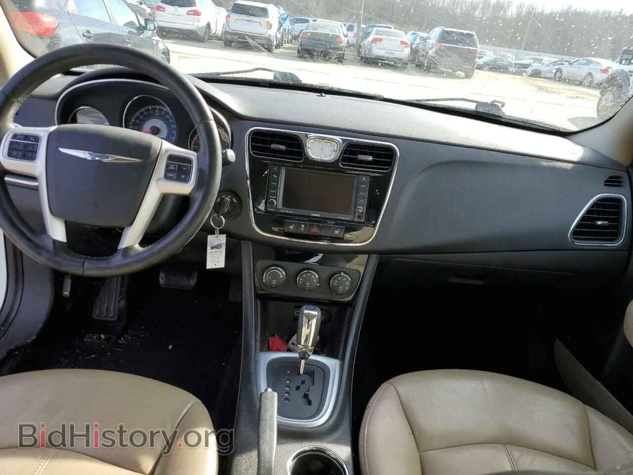 2011 CHRYSLER 200 - VIN: 1C3BC2FB7BN548169 - Фото 8