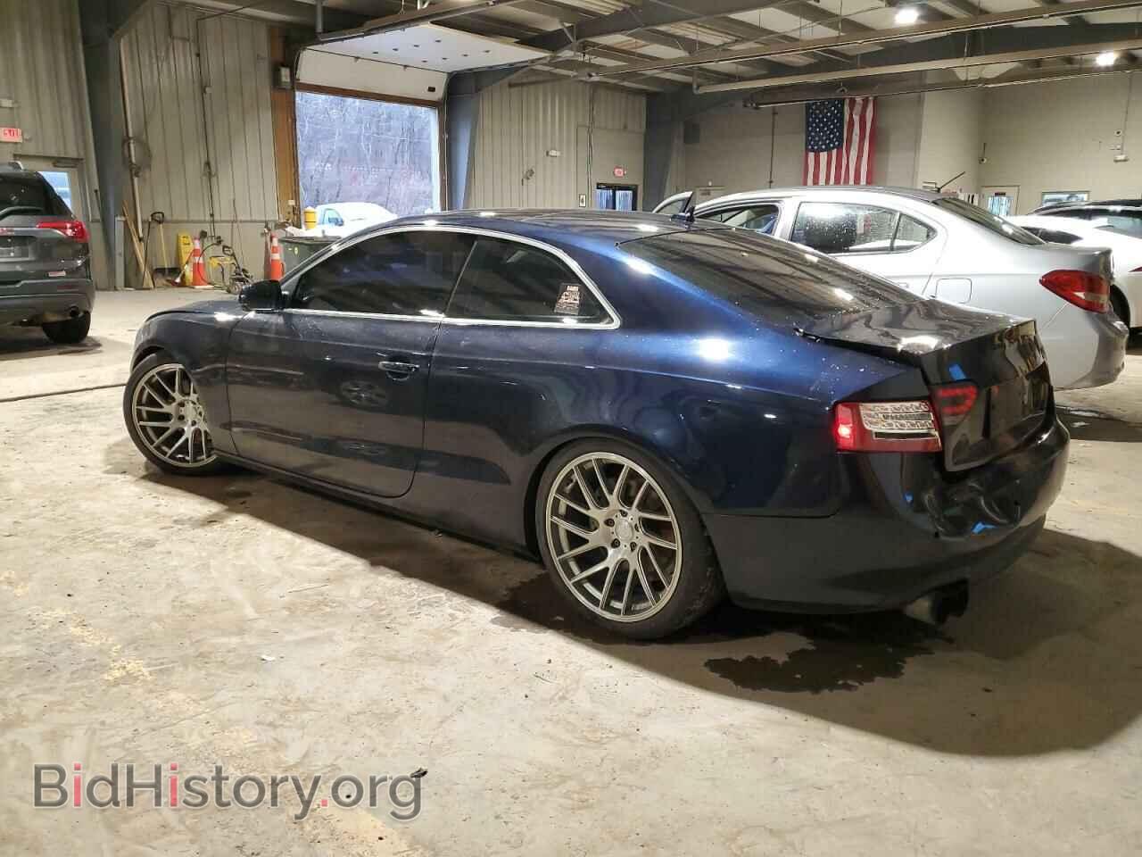 2011 AUDI A5 - VIN: WAURFAFR2BA060146 - Photo 2