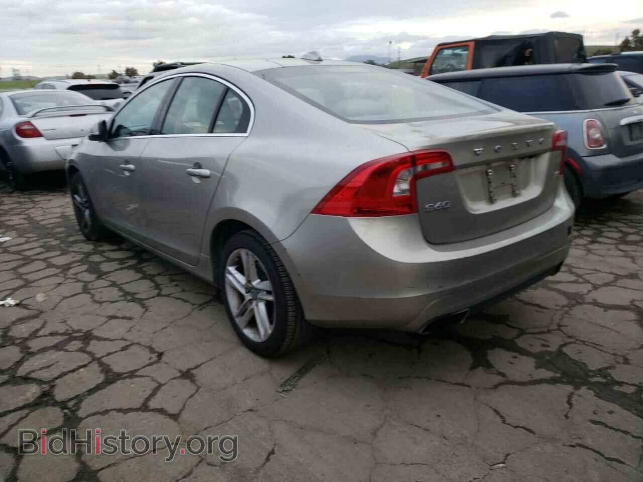 2014 VOLVO S60 - VIN: YV1612FS4E1287561 - Фото 2