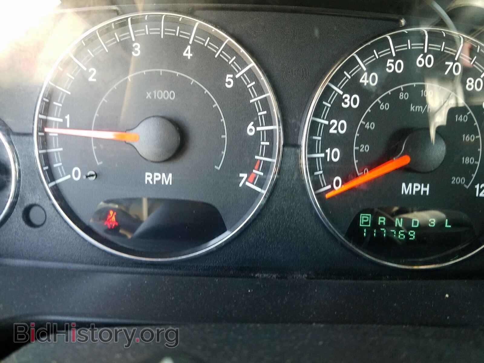 2004 CHRYSLER SEBRING - VIN: 1C3EL55R44N235211 - Фото 8