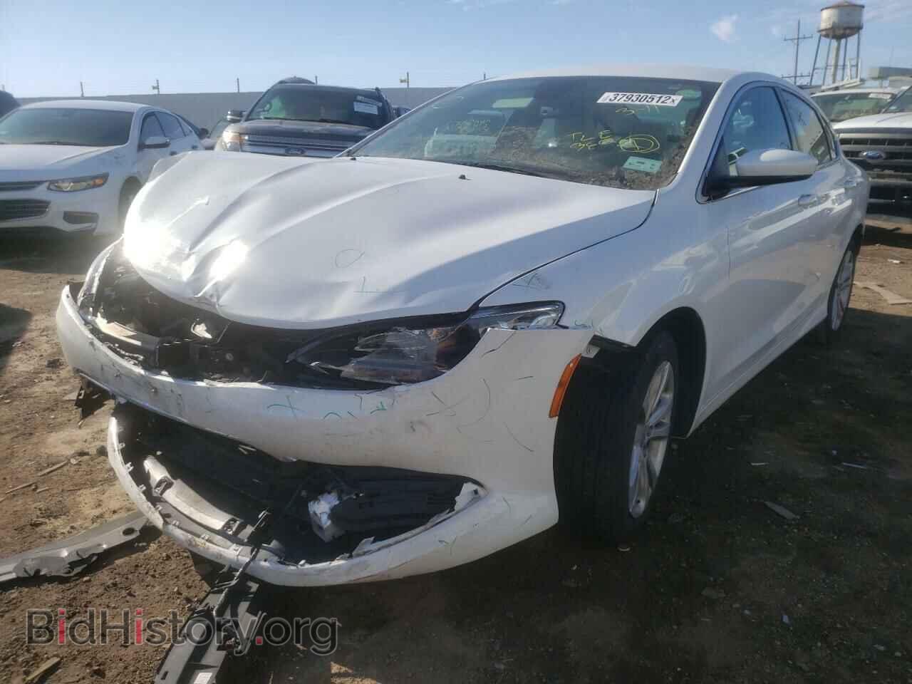 2015 CHRYSLER 200 - VIN: 1C3CCCAB4FN599653 - Фото 2