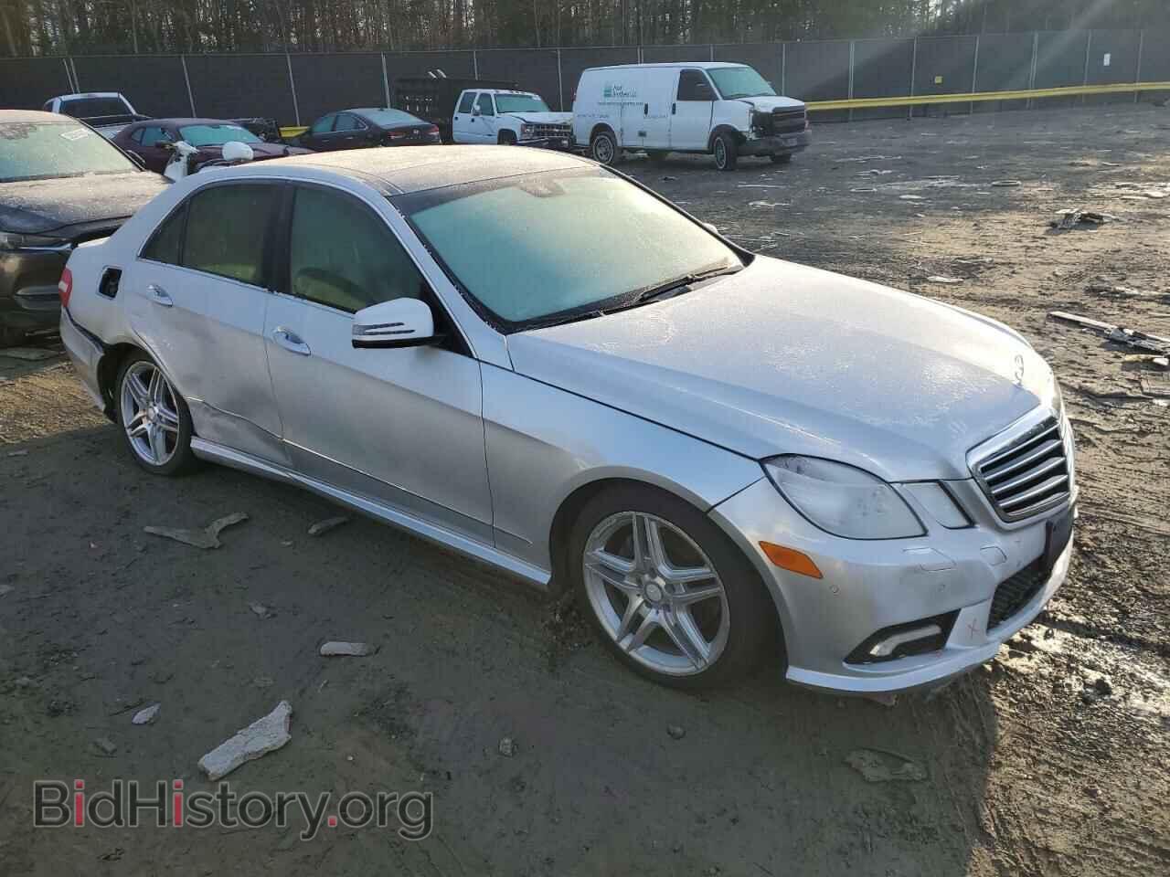 2011 MERCEDES-BENZ E-CLASS - VIN: WDDHF8HB4BA352040 - Фото 4