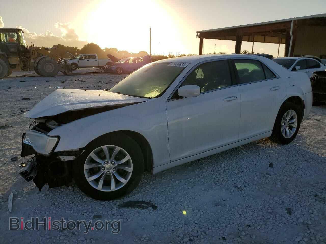 Photo 2C3CCAAG1FH929953 - CHRYSLER 300 2015