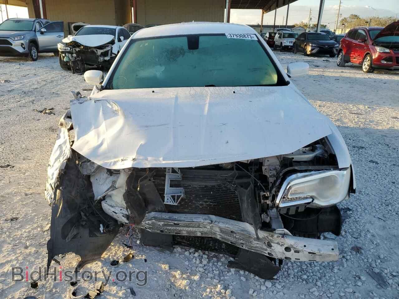 2015 CHRYSLER 300 - VIN: 2C3CCAAG1FH929953 - Фото 5