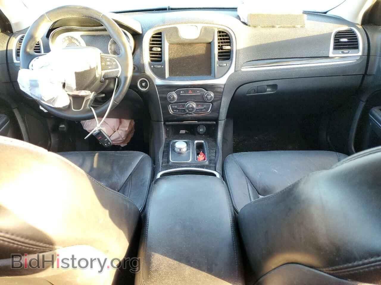 2015 CHRYSLER 300 - VIN: 2C3CCAAG1FH929953 - Фото 8