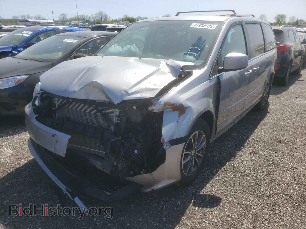 2017 DODGE CARAVAN - VIN: 2C4RDGBG8HR875200 - Фото 2