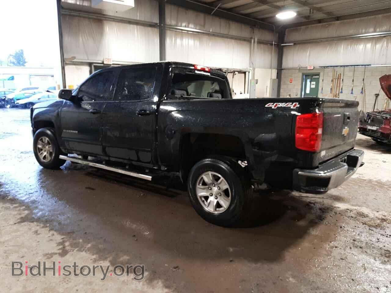 2017 CHEVROLET SILVERADO - VIN: 3GCUKREC7HG406111 - Фото 2