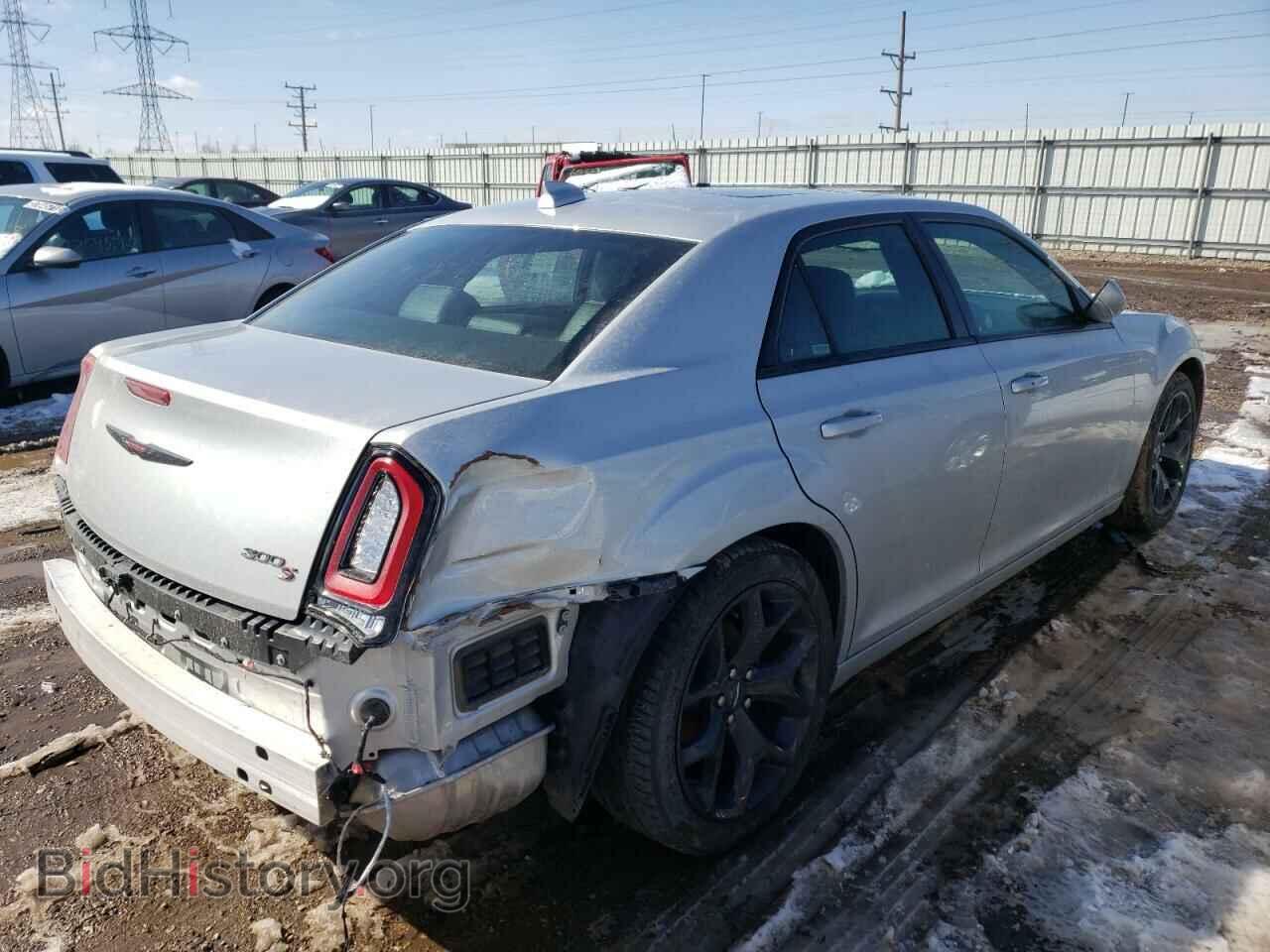 2021 CHRYSLER 300 - VIN: 2C3CCABG4MH541370 - Фото 4