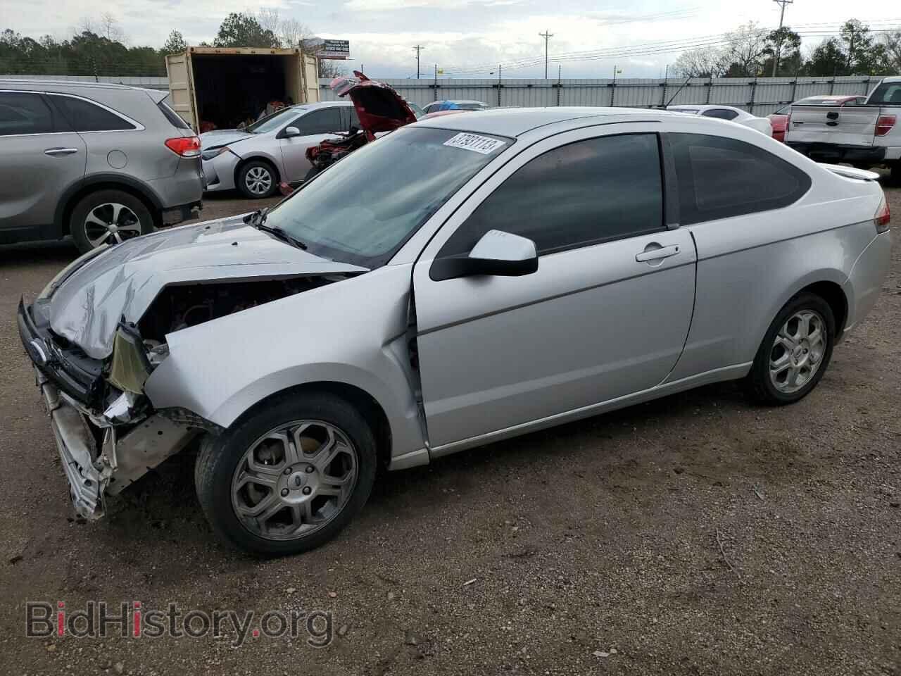 Photo 1FAHP3CN8AW127140 - FORD FOCUS 2010