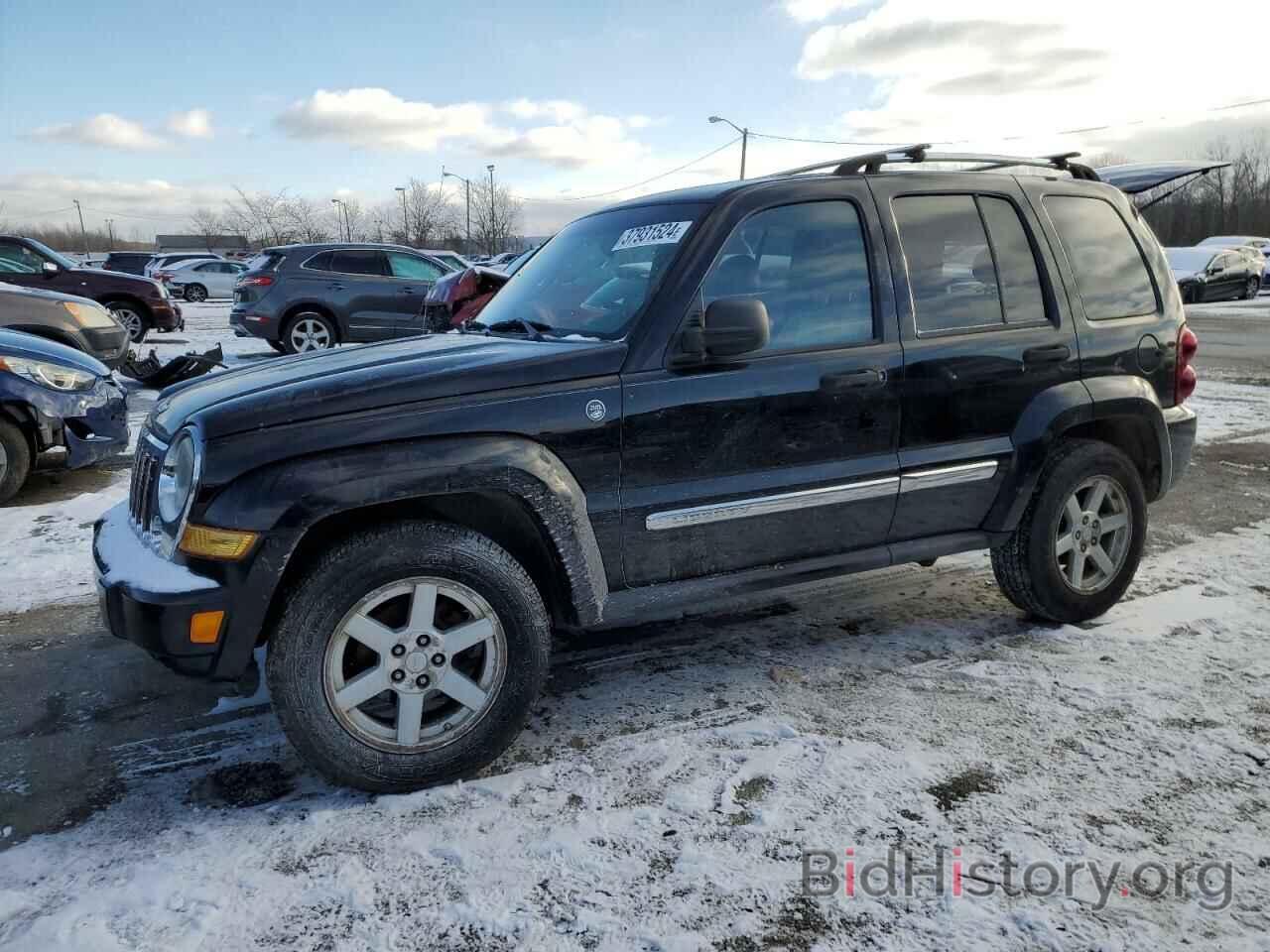 Фотография 1J4GL58K66W294061 - JEEP LIBERTY 2006