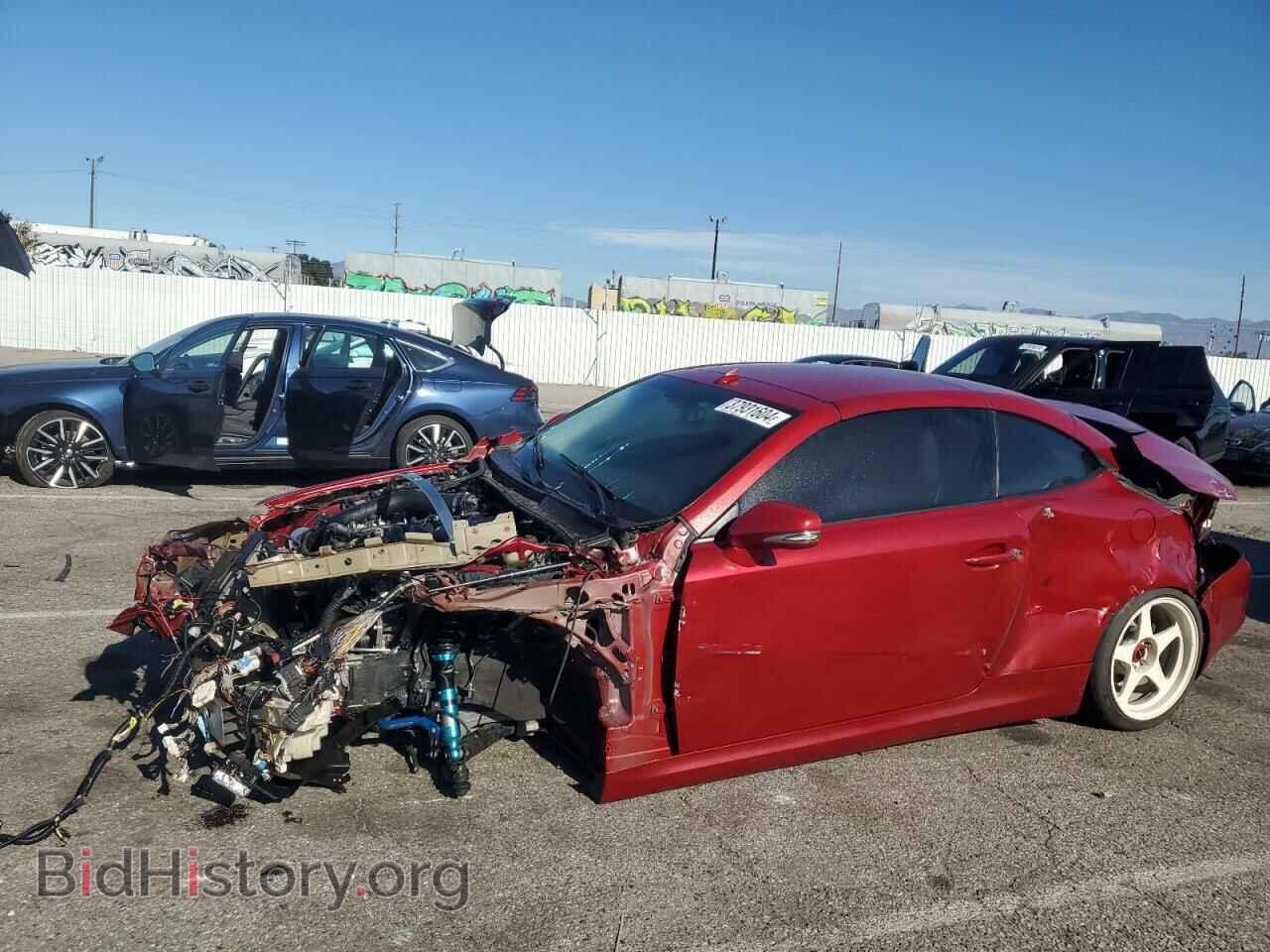 Фотография JTHFE2C22A2502453 - LEXUS IS 2010
