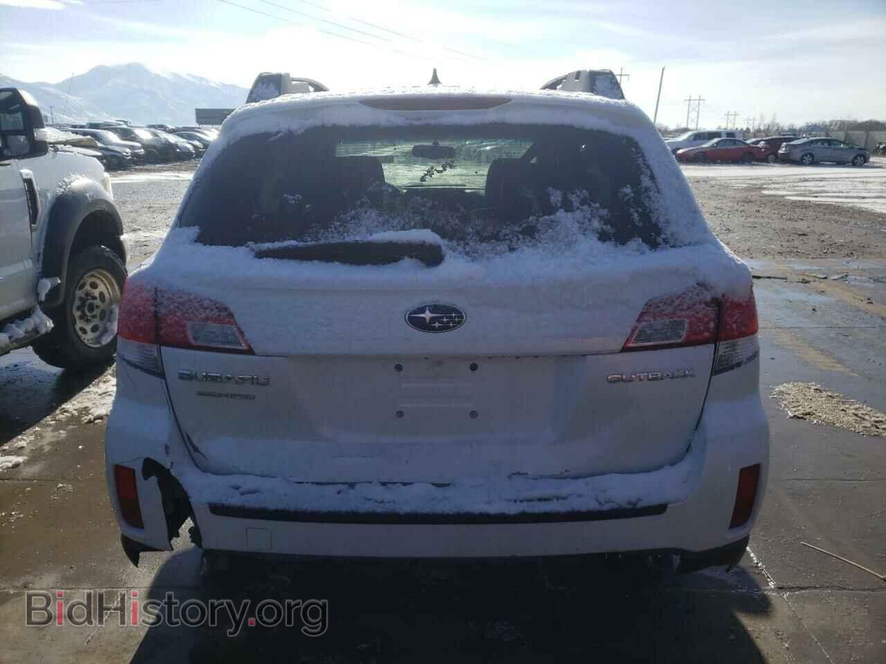 2014 SUBARU OUTBACK - VIN: 4S4BRCCC8E3240310 - Photo 6