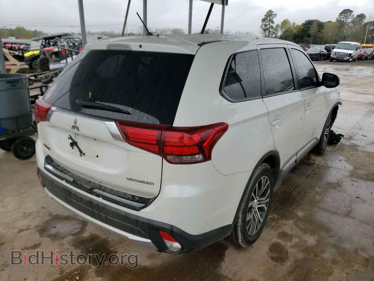 2016 MITSUBISHI OUTLANDER - VIN: JA4AD2A34GZ039915 - Фото 4