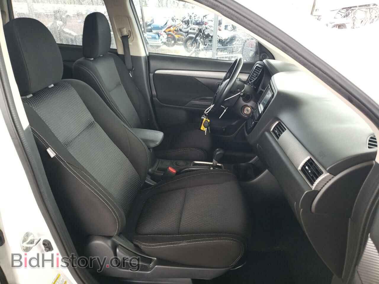 2016 MITSUBISHI OUTLANDER - VIN: JA4AD2A34GZ039915 - Фото 5