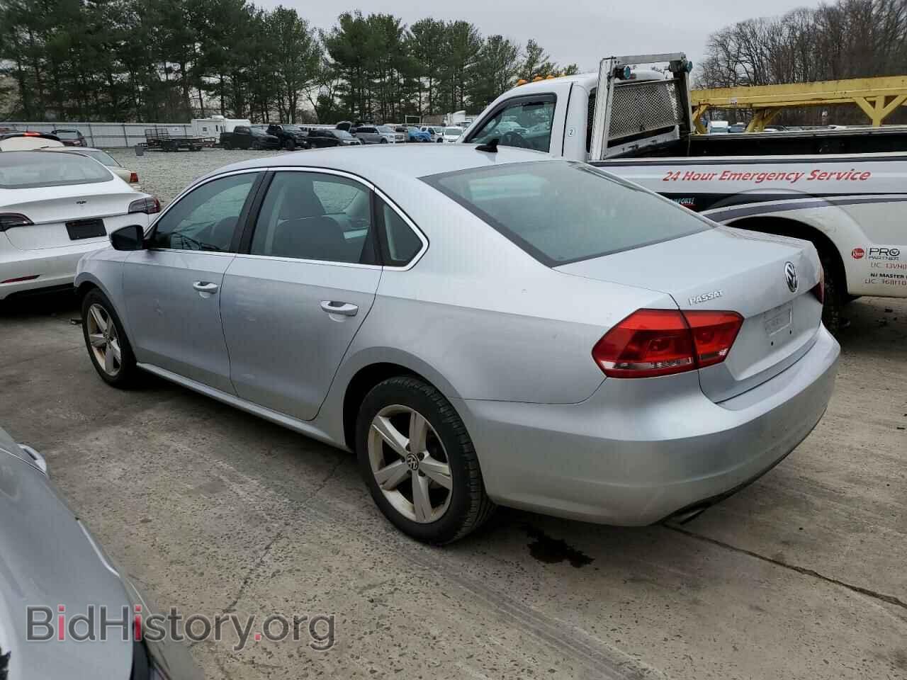2013 VOLKSWAGEN PASSAT - VIN: 1VWBP7A32DC001853 - Фото 2
