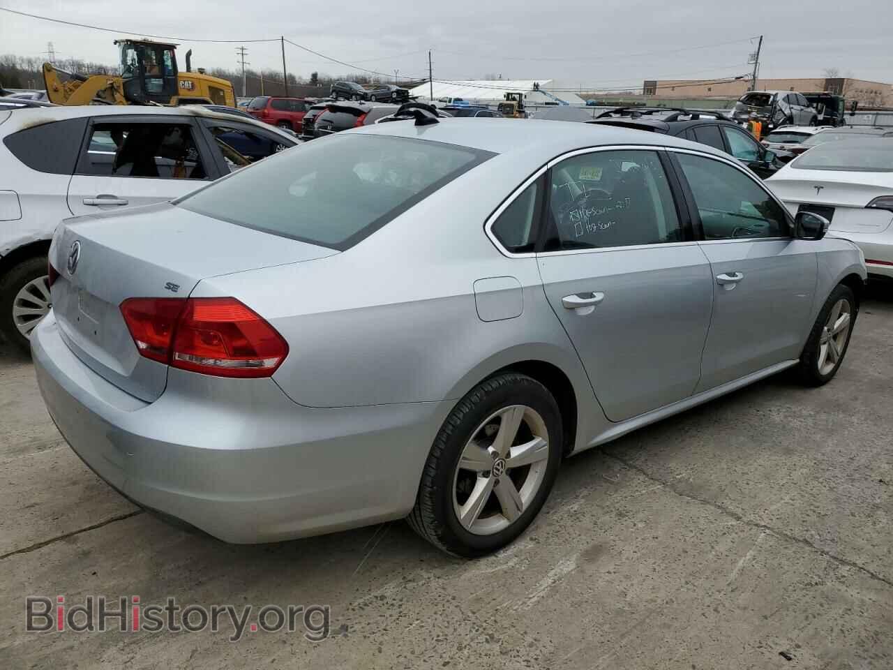 2013 VOLKSWAGEN PASSAT - VIN: 1VWBP7A32DC001853 - Фото 3